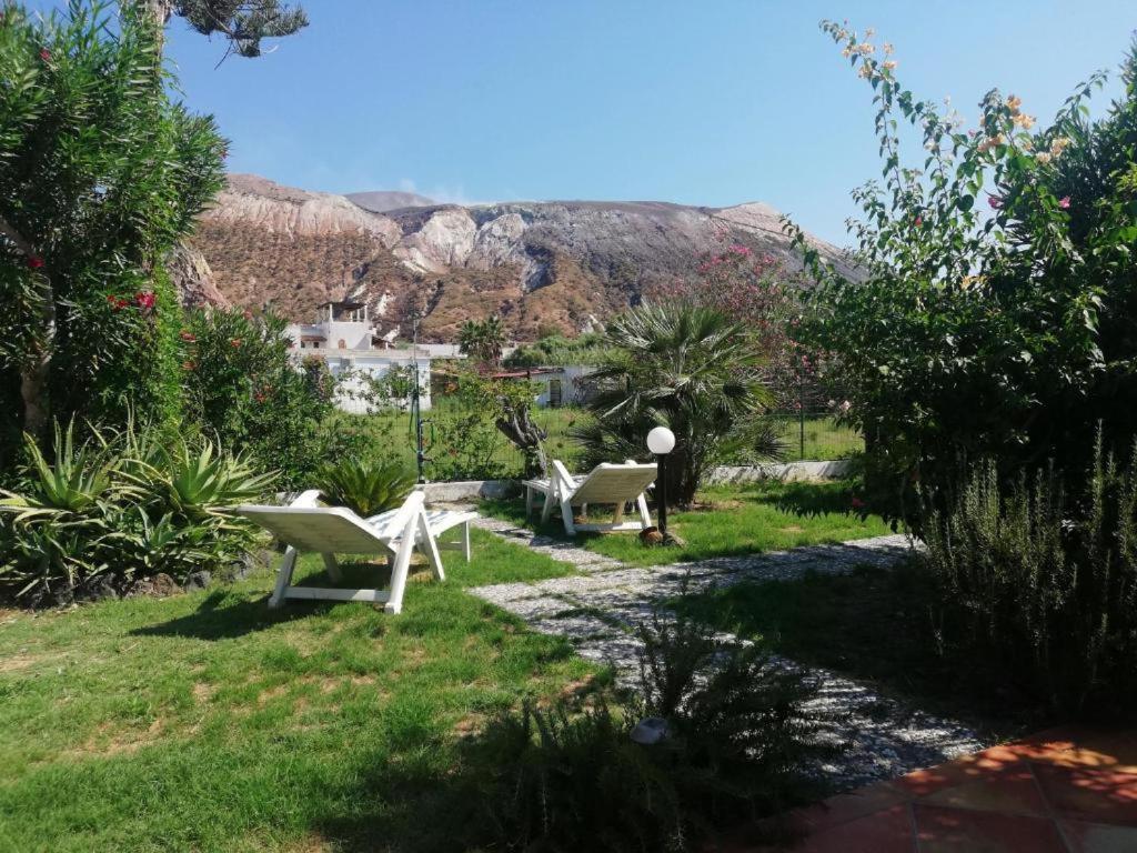 Villa Garden & Sea à Vulcano  Extérieur photo