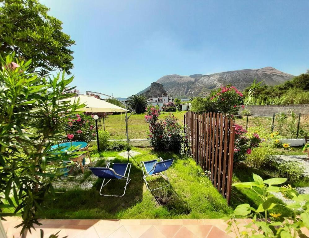 Villa Garden & Sea à Vulcano  Extérieur photo