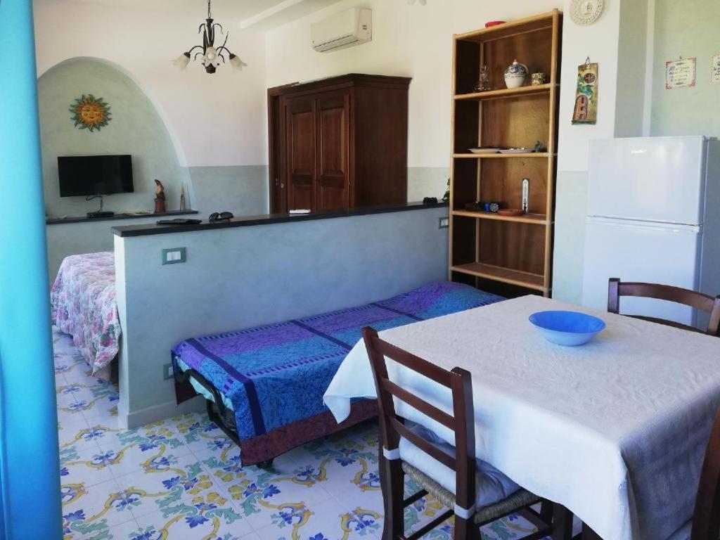 Villa Garden & Sea à Vulcano  Extérieur photo