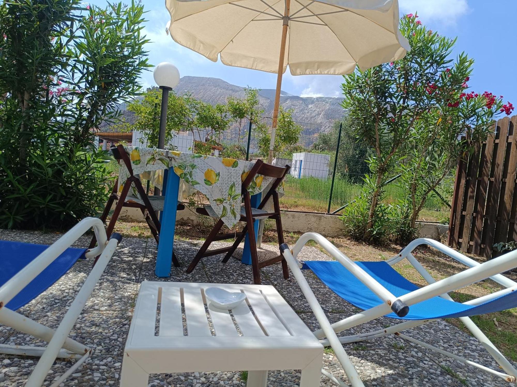 Villa Garden & Sea à Vulcano  Extérieur photo