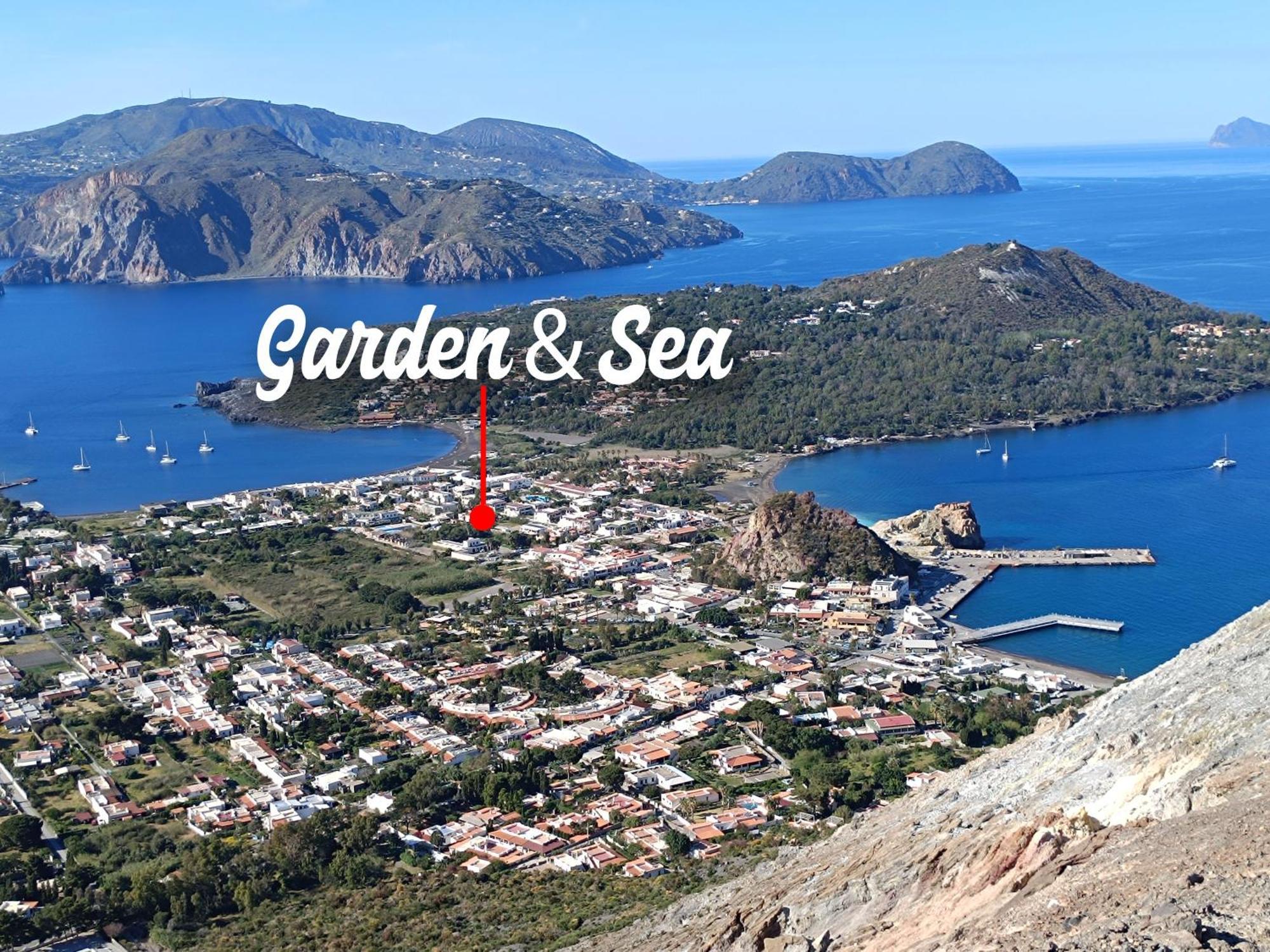 Villa Garden & Sea à Vulcano  Extérieur photo